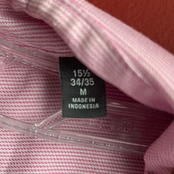 Van Heusen Button Down Dress Shirt - Picture 4 of 9